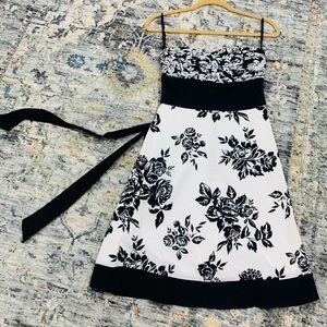 Black and white summer dress